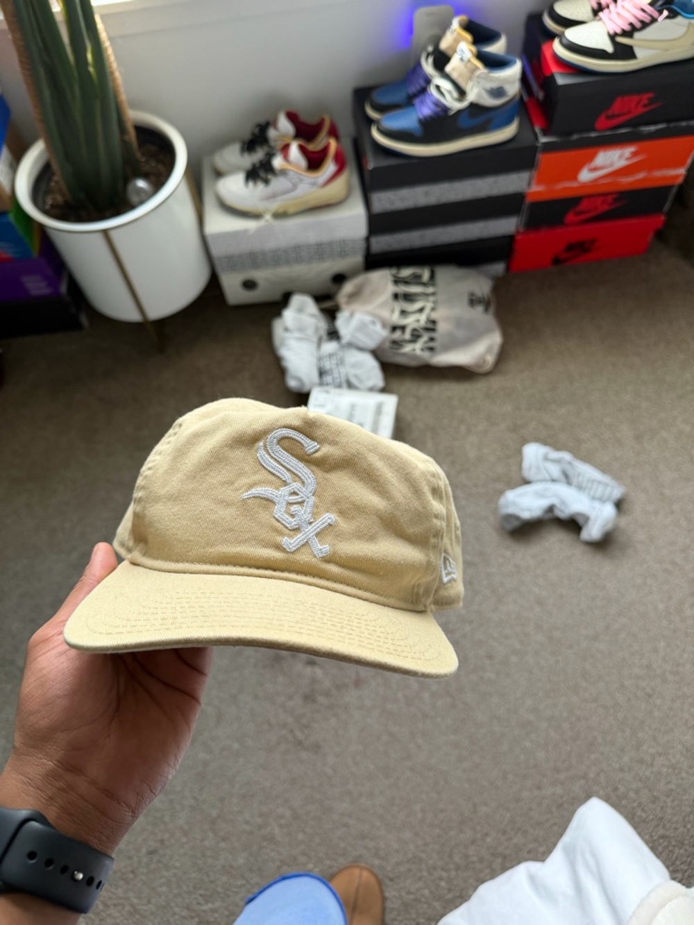 New Era Beige Chicago White Sox Cap with White Logo